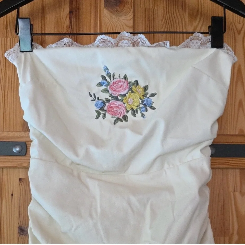 NWOT For Love and Lemons Maude Embroidered Dress Coachella Festival minidress - Picture 4 of 5